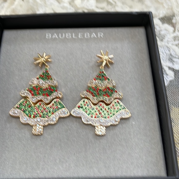 Baublebar 🎄 Christmas Tree Earrings - Picture 2 of 9